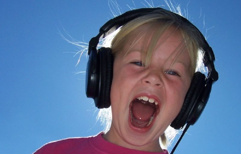 Jaki wpływ ma muzyka na dzieci i młodzież?